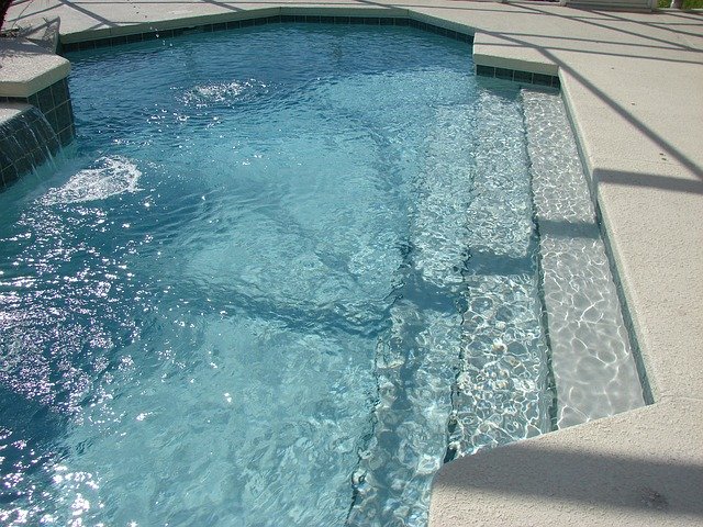How to Keep Your Pool Water Crystal Clear - FrenchEntrée
