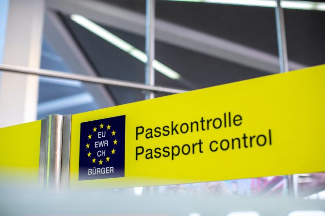 News Digest: EU Announces New Date for ETIAS Visa System & More French Pension Strikes