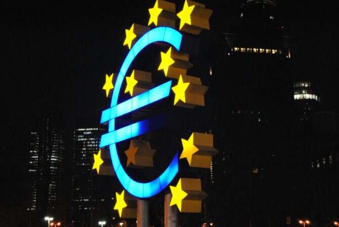 News Digest: Euro Drops, Farmer Strikes & a Cold Snap on its Way